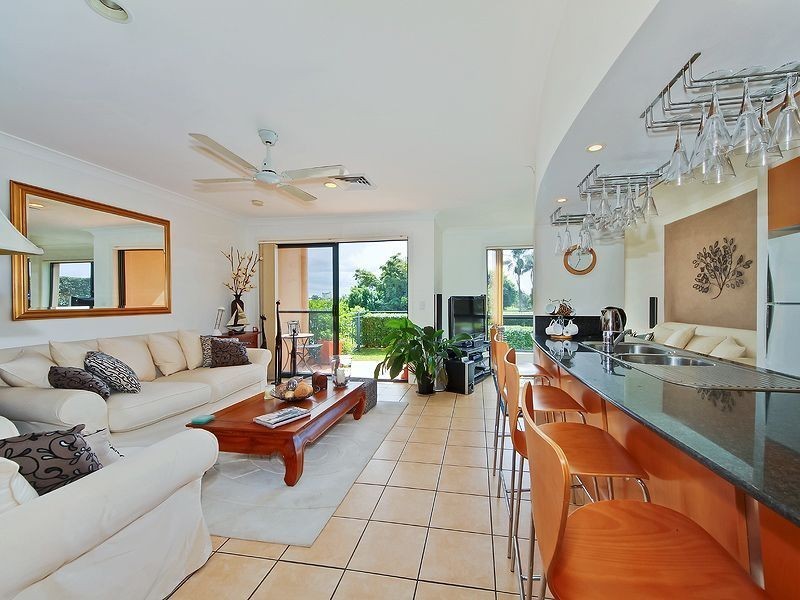 49/85 Palm Meadows Drive, Carrara QLD 4211
