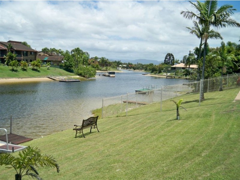 74 Hooker Boulevard, Mermaid Waters QLD 4218