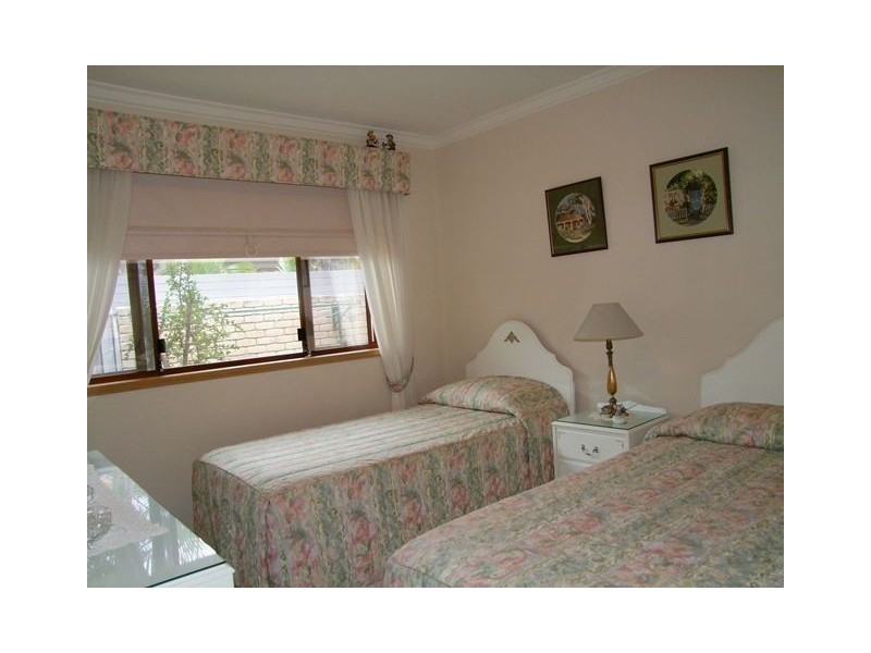 59 Martingale Circuit, Clear Island Waters QLD 4226