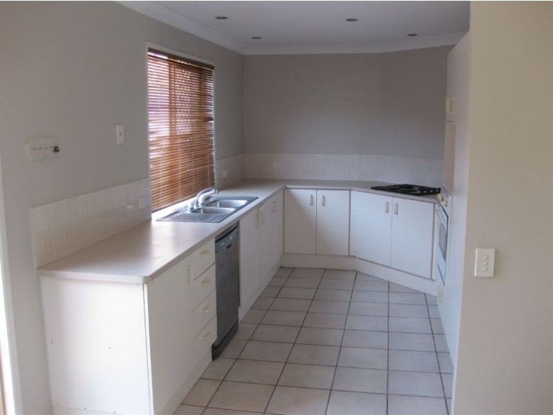 30 Mojave Drive, Burleigh Waters QLD 4220