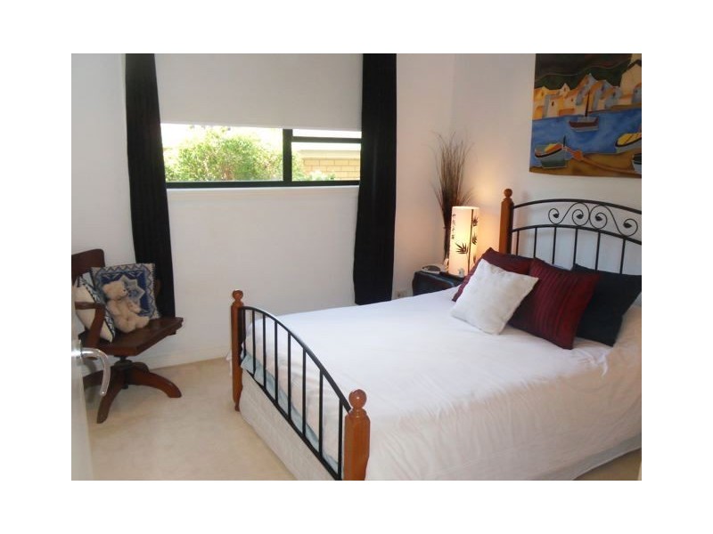 1/41 Seagull Avenue, Mermaid Beach QLD 4218