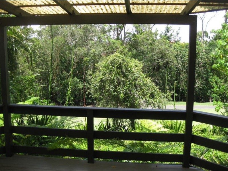 18 Ballyliffen Court, Robina QLD 4226