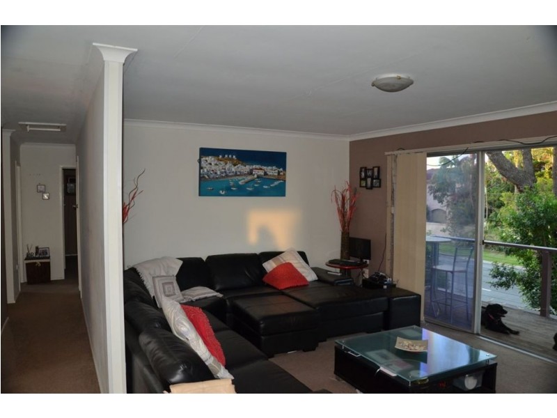 160 Monaco Street, Broadbeach Waters QLD 4218