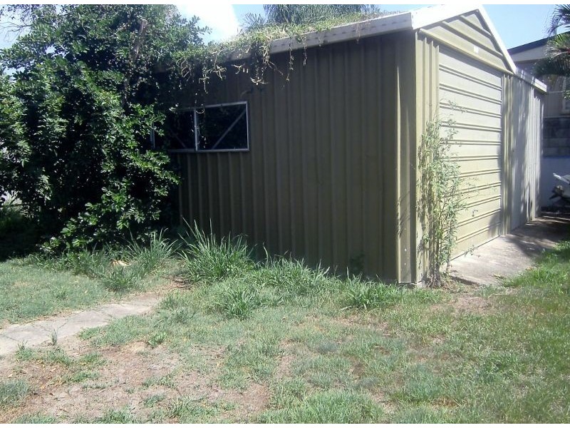 160 Monaco Street, Broadbeach Waters QLD 4218