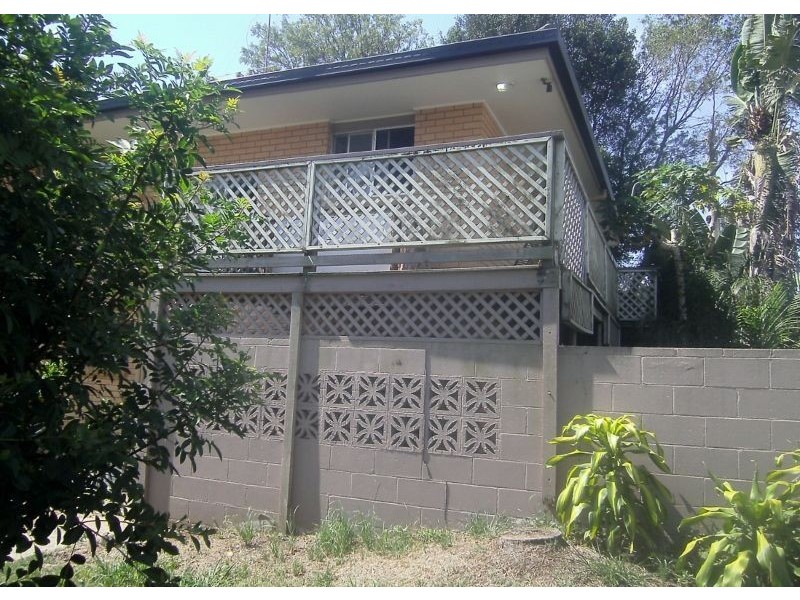 160 Monaco Street, Broadbeach Waters QLD 4218