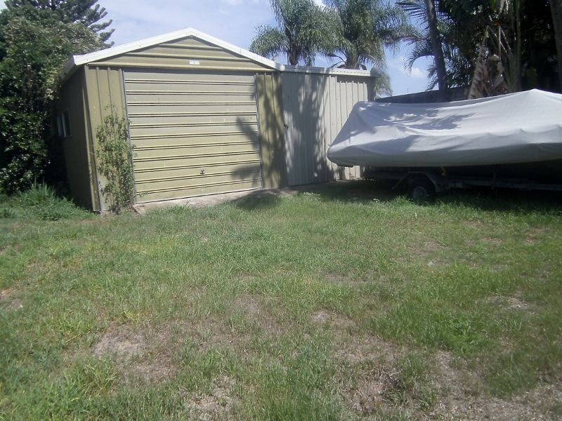 160 Monaco Street, Broadbeach Waters QLD 4218