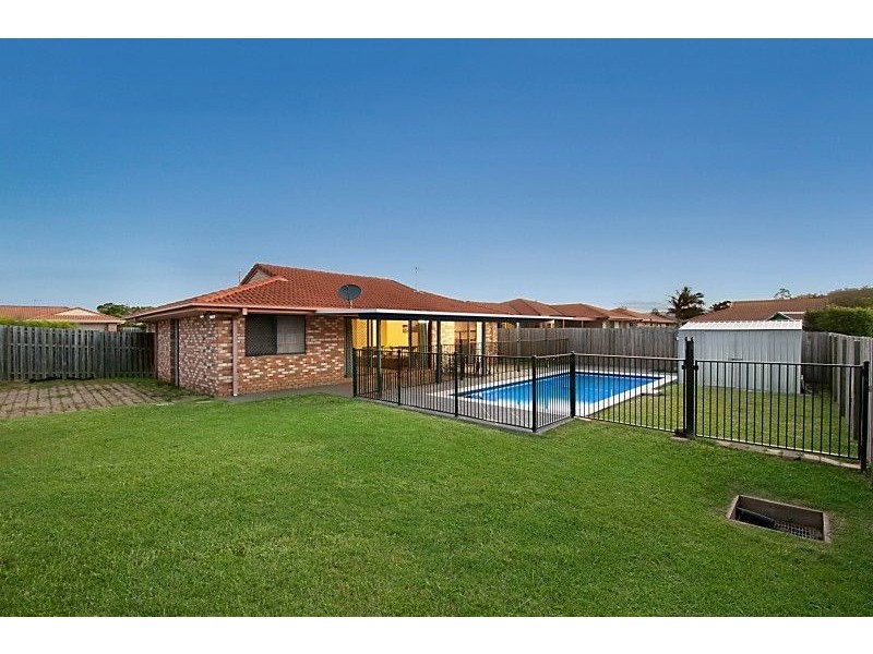 15 Meadow Way, Upper Coomera QLD 4209