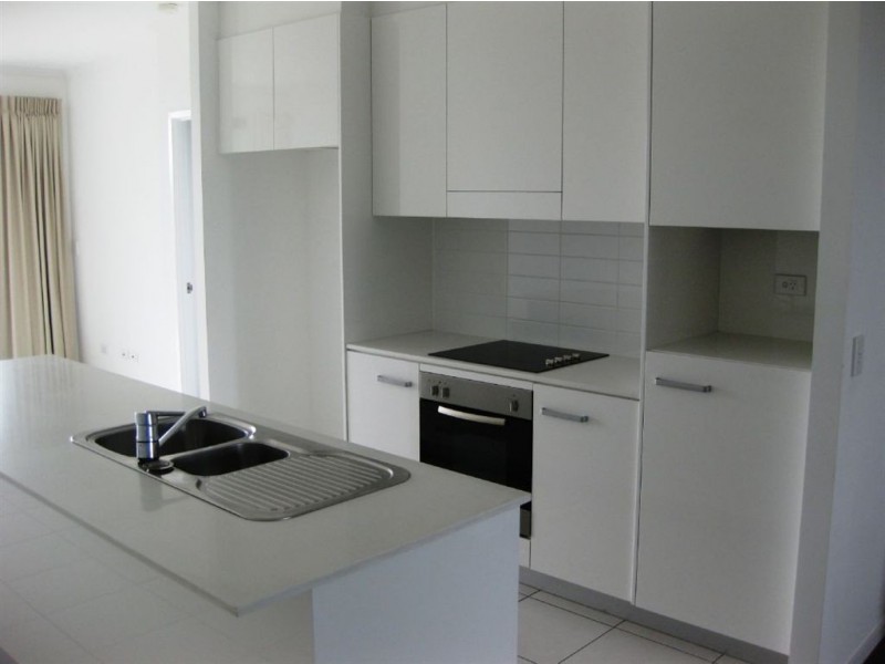 62/2 Gaven Crescent, Mermaid Beach QLD 4218
