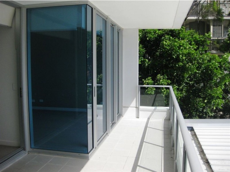 201/430 Marine Pde, Biggera Waters QLD 4216