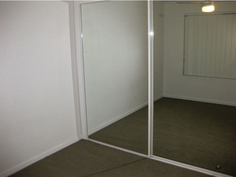 2/15 Lloyd St, Southport QLD 4215