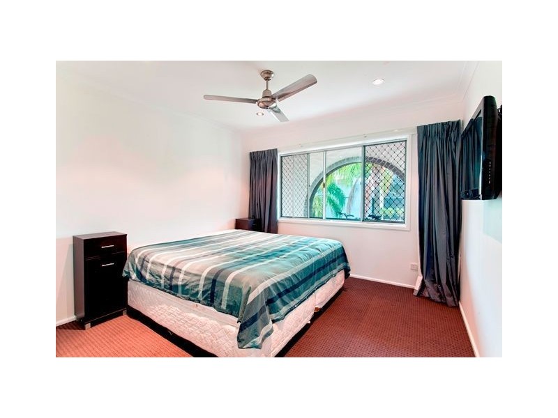5/2118 Gold Coast Highway, Miami QLD 4220