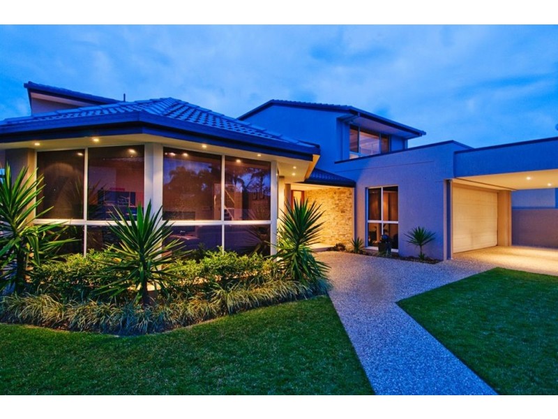 31 Nirvana Court, Runaway Bay QLD 4216