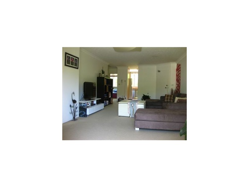 39/15 Santa Monica Rd, Miami QLD 4220