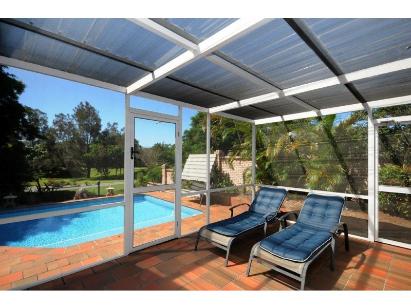 95 Santa Cruz Boulevard, Clear Island Waters QLD 4226