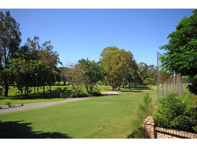 95 Santa Cruz Boulevard, Clear Island Waters QLD 4226