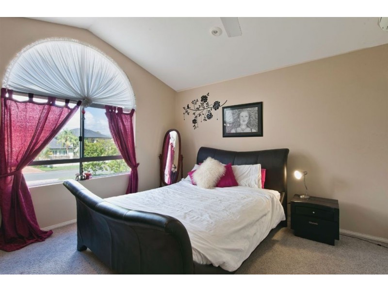 38 St Ives Drive, Robina QLD 4226