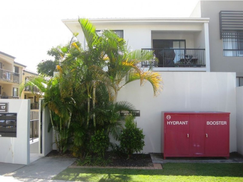 18/15 Lloyd St, Southport QLD 4215