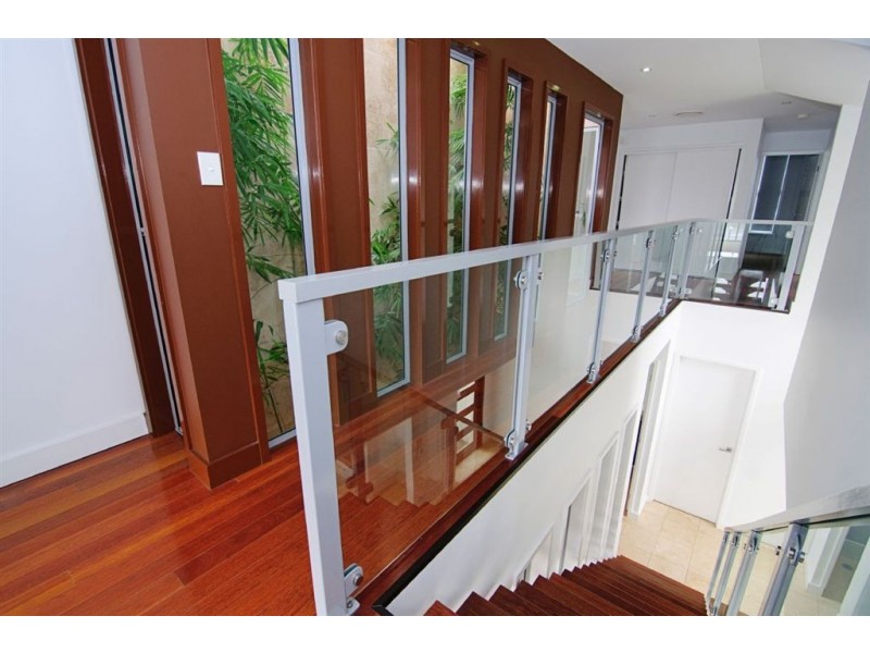 1/47 Compass Drive, Biggera Waters QLD 4216