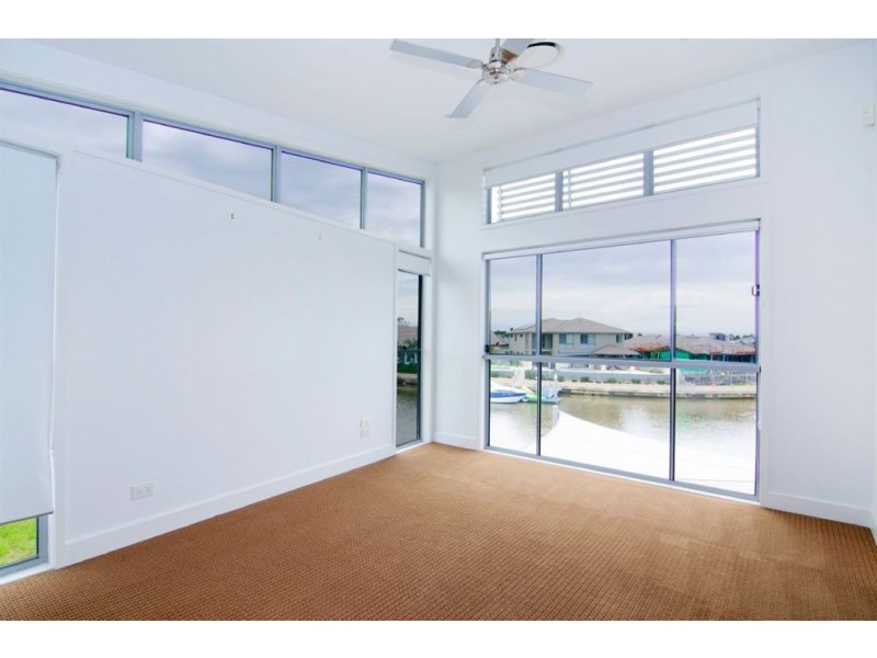1/47 Compass Drive, Biggera Waters QLD 4216