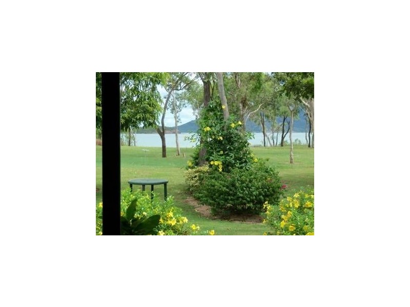 34 Trochus Street, Dingo Beach QLD 4800