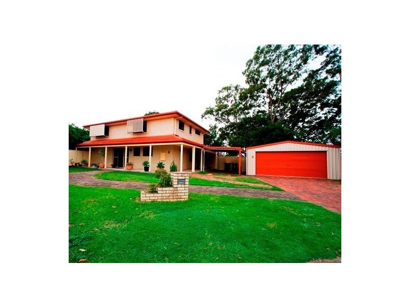 8 Cruiser Court, Mermaid Waters QLD 4218