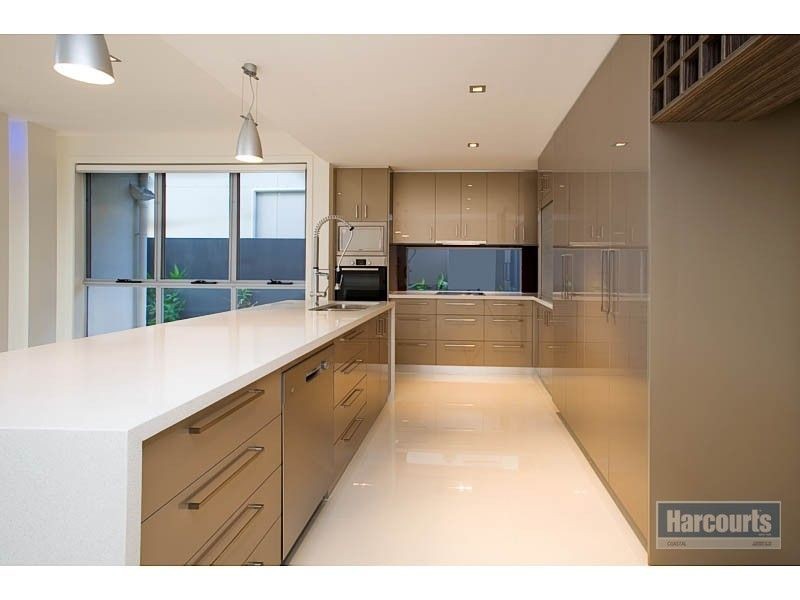 1/22 East Quay Drive, Biggera Waters QLD 4216