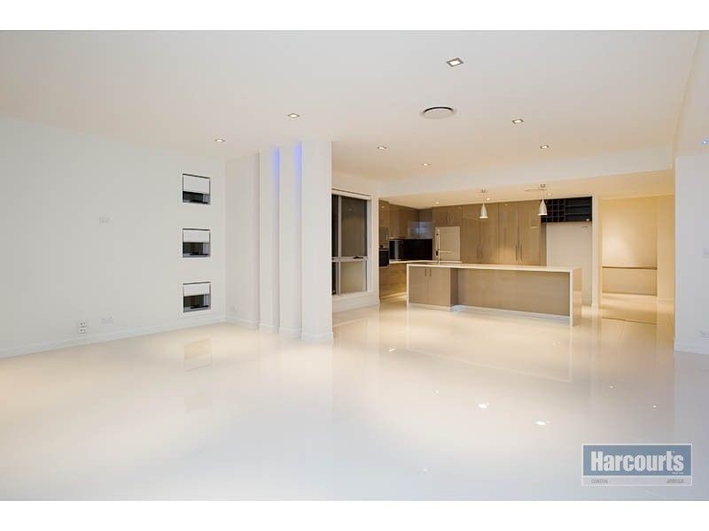 1/22 East Quay Drive, Biggera Waters QLD 4216