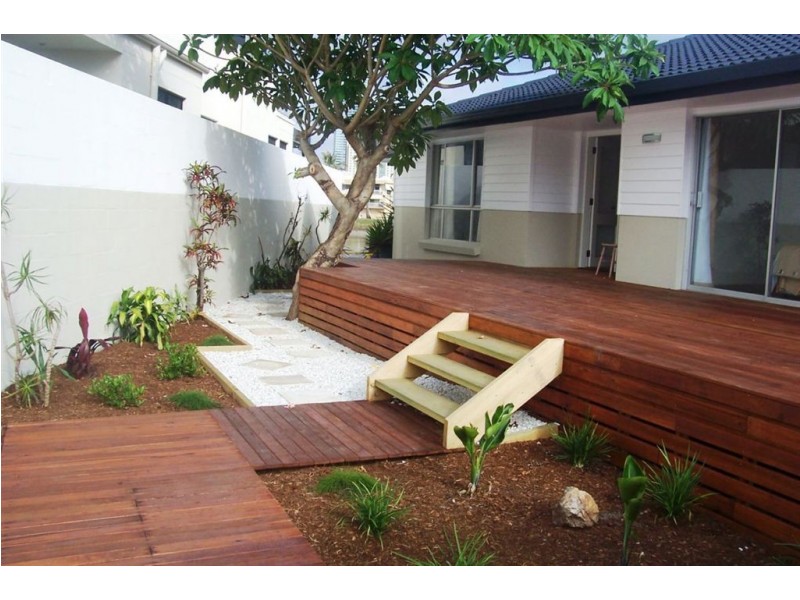 25 Sunrise Blvd, Surfers Paradise QLD 4217