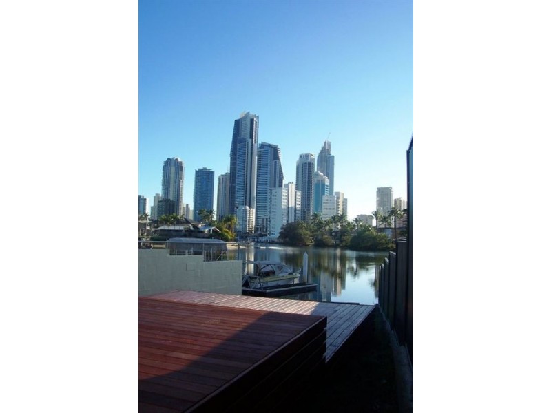 25 Sunrise Blvd, Surfers Paradise QLD 4217