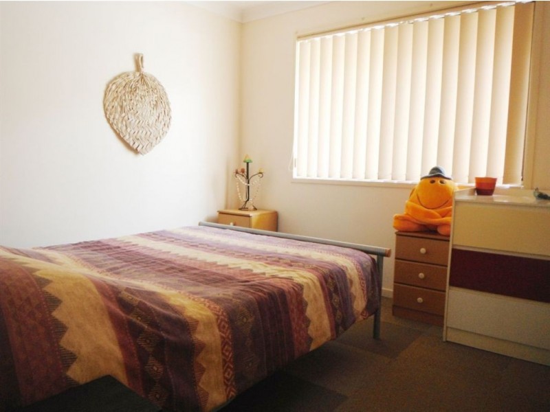 5 Wagin Court, Mermaid Waters QLD 4218