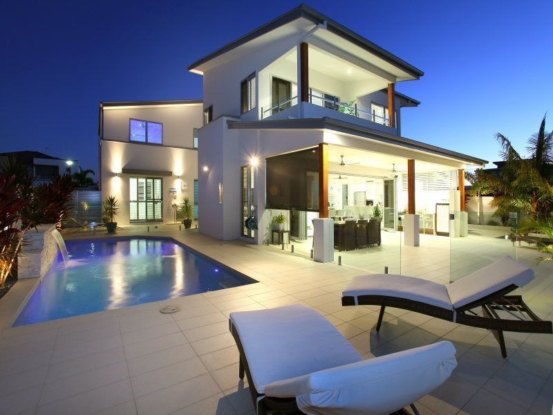 23 Middle Quay Drive, Biggera Waters QLD 4216