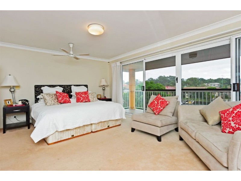 63 Pebble Beach Drive, Runaway Bay QLD 4216