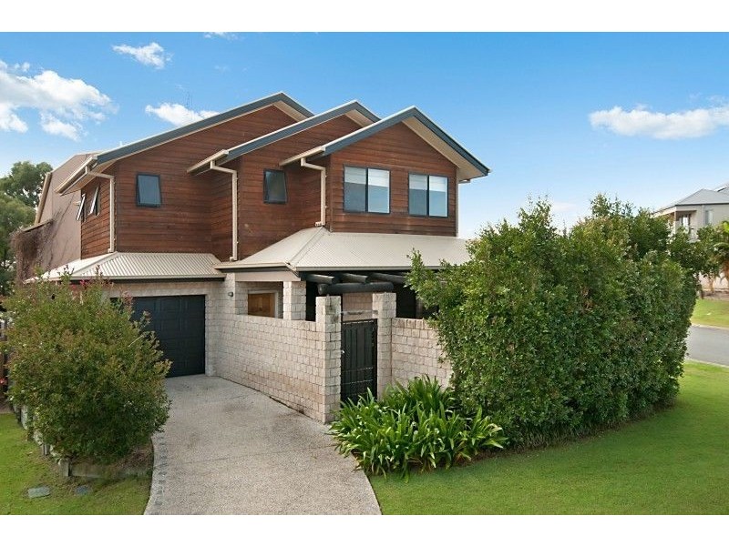 5/2 Marciana Crescent, Varsity Lakes QLD 4227