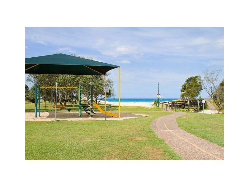 1/12 Darwalla Avenue, Currumbin QLD 4223