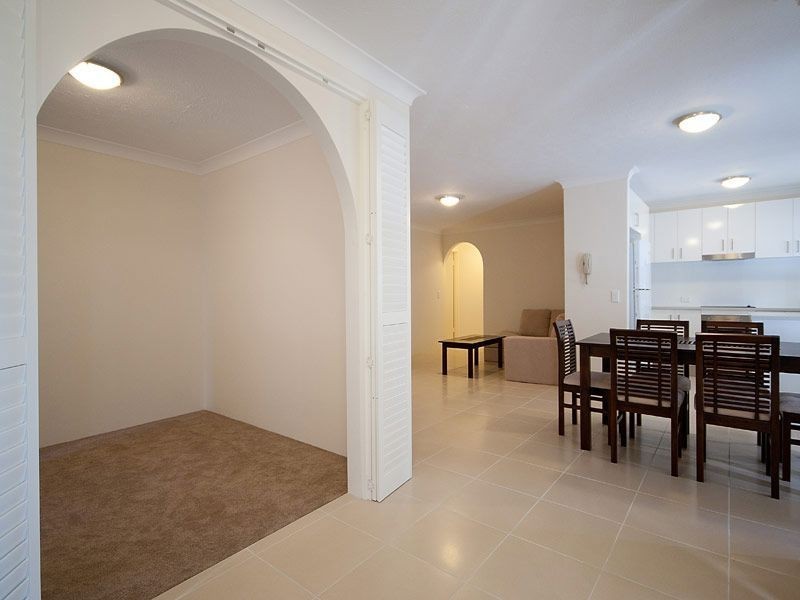 4/28 Dudley Street, Mermaid Beach QLD 4218