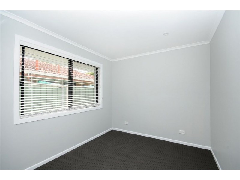 13 Sundowner Court, Mermaid Waters QLD 4218