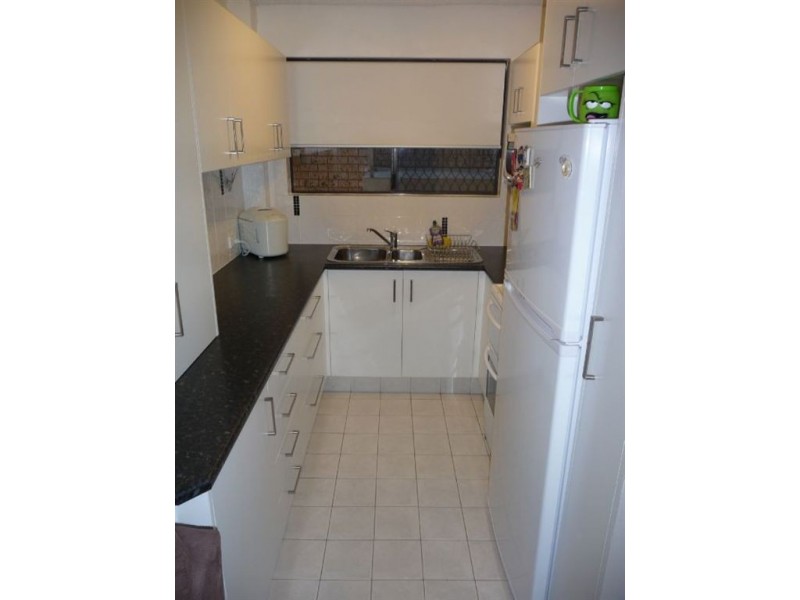 2/20 Sigatoka Place, Clear Island Waters QLD 4226