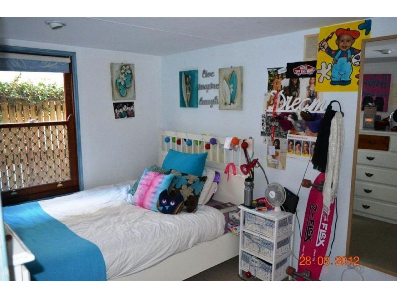 20 Venice Street, Mermaid Beach QLD 4218