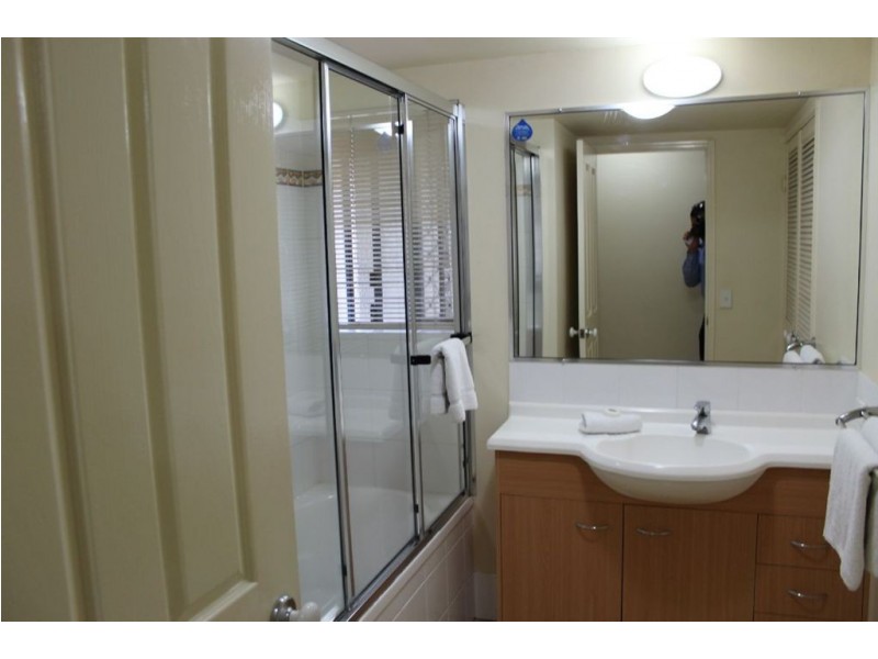 27/2360 Gold Coast Highway, Mermaid Beach QLD 4218