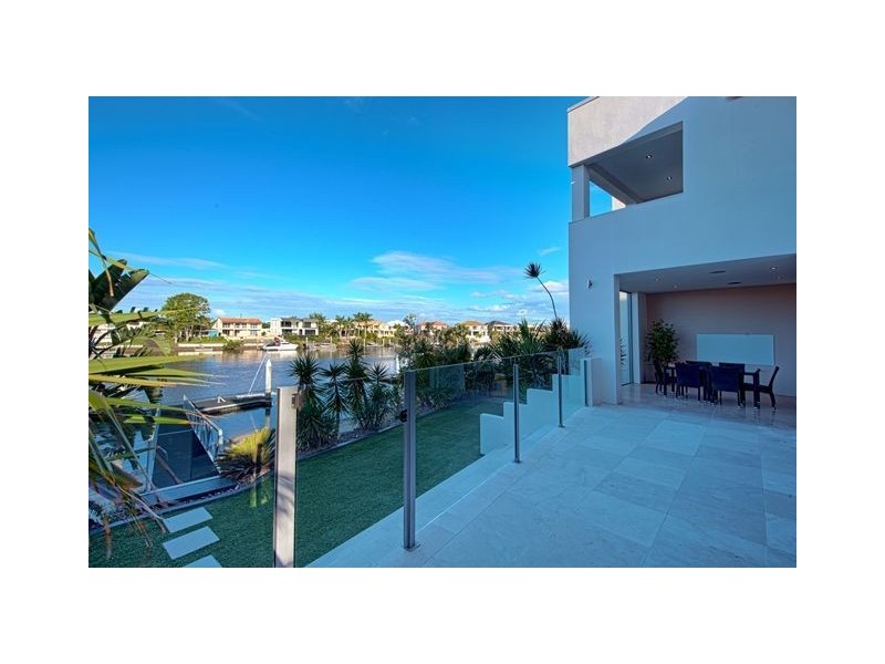 6/17 Marseille Court, Sorrento QLD 4217