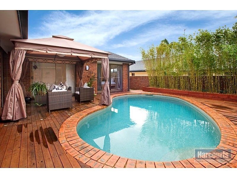 45 Matthew Flinders Drive, Hollywell QLD 4216