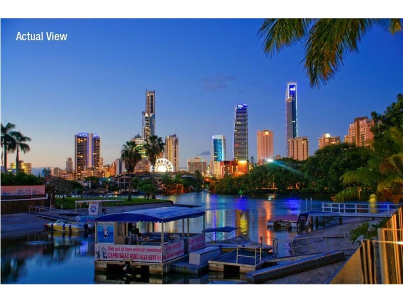 7 Via Roma, Isle Of Capri QLD 4217