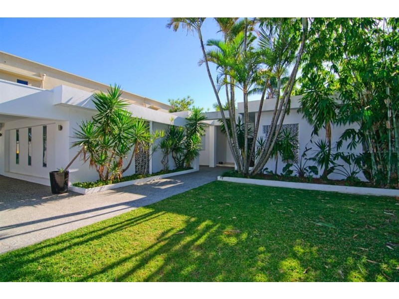 7 Via Roma, Isle Of Capri QLD 4217