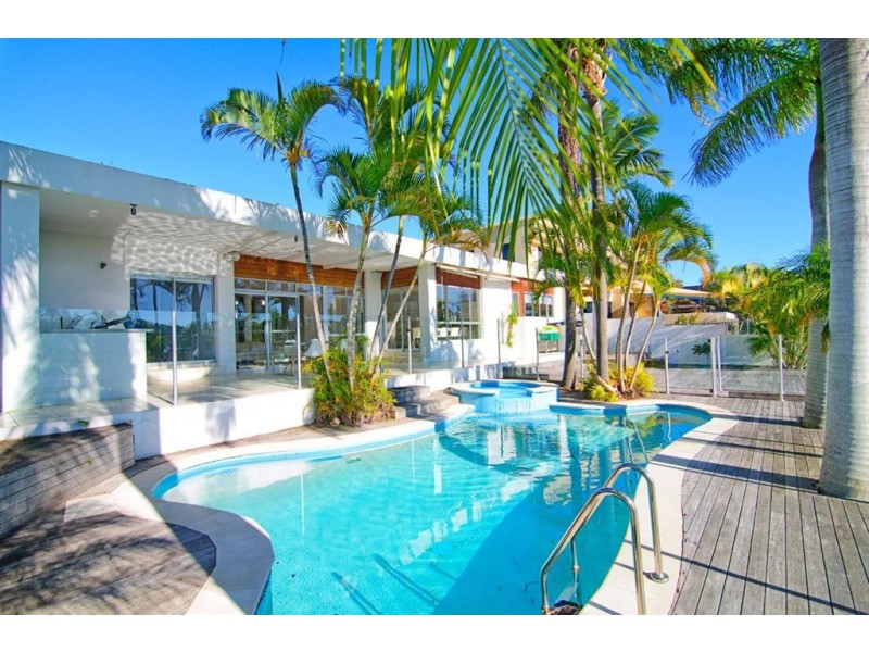 7 Via Roma, Isle Of Capri QLD 4217