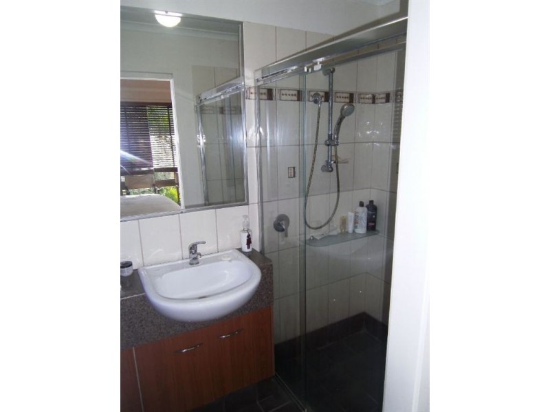 108 Waitomo Street, Broadbeach Waters QLD 4218