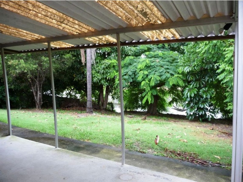 18 Helm Crt, Mermaid Waters QLD 4218