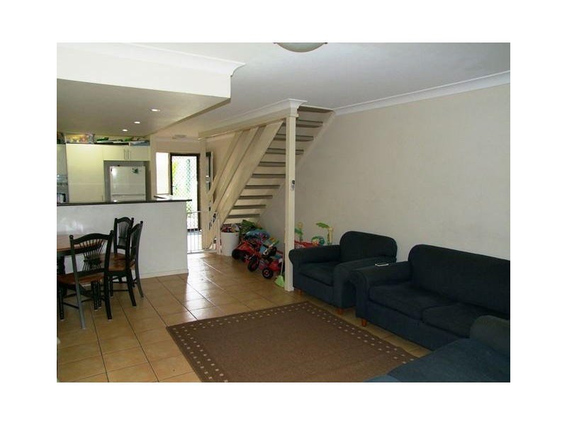 9/67 Nerang St, Nerang QLD 4211