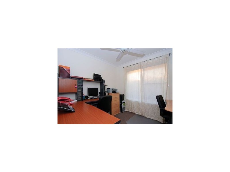 4 Woodswallow Street, Jacobs Well QLD 4208