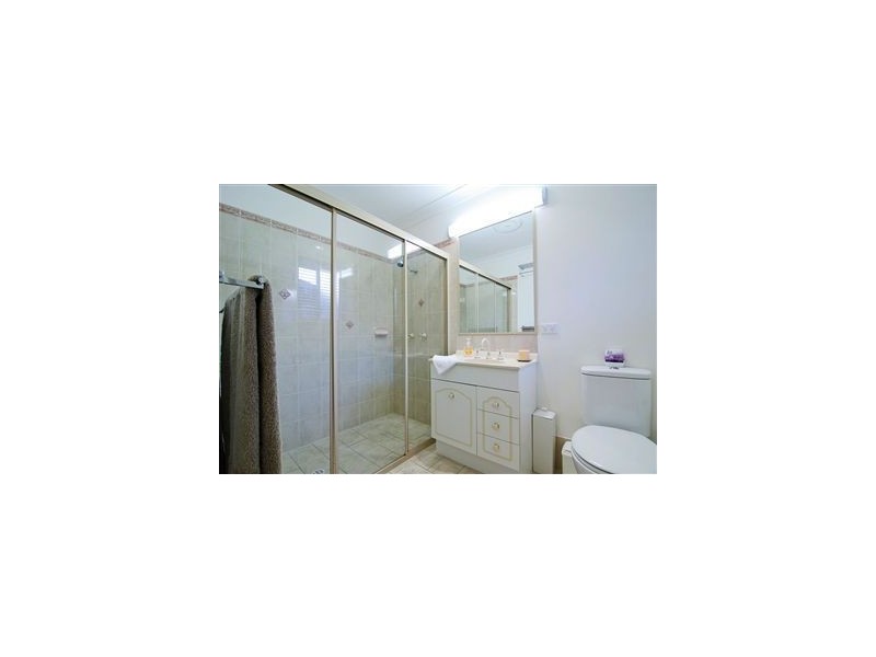 4 Woodswallow Street, Jacobs Well QLD 4208