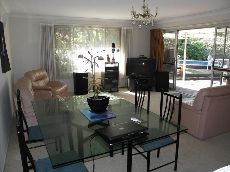 9 Moorilla Place, Broadbeach Waters QLD 4218